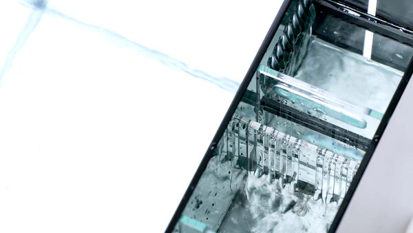 DUAL AIO 30A 11.81" x 11.81" x 11.81" 7.1 gallons Rimless Tank