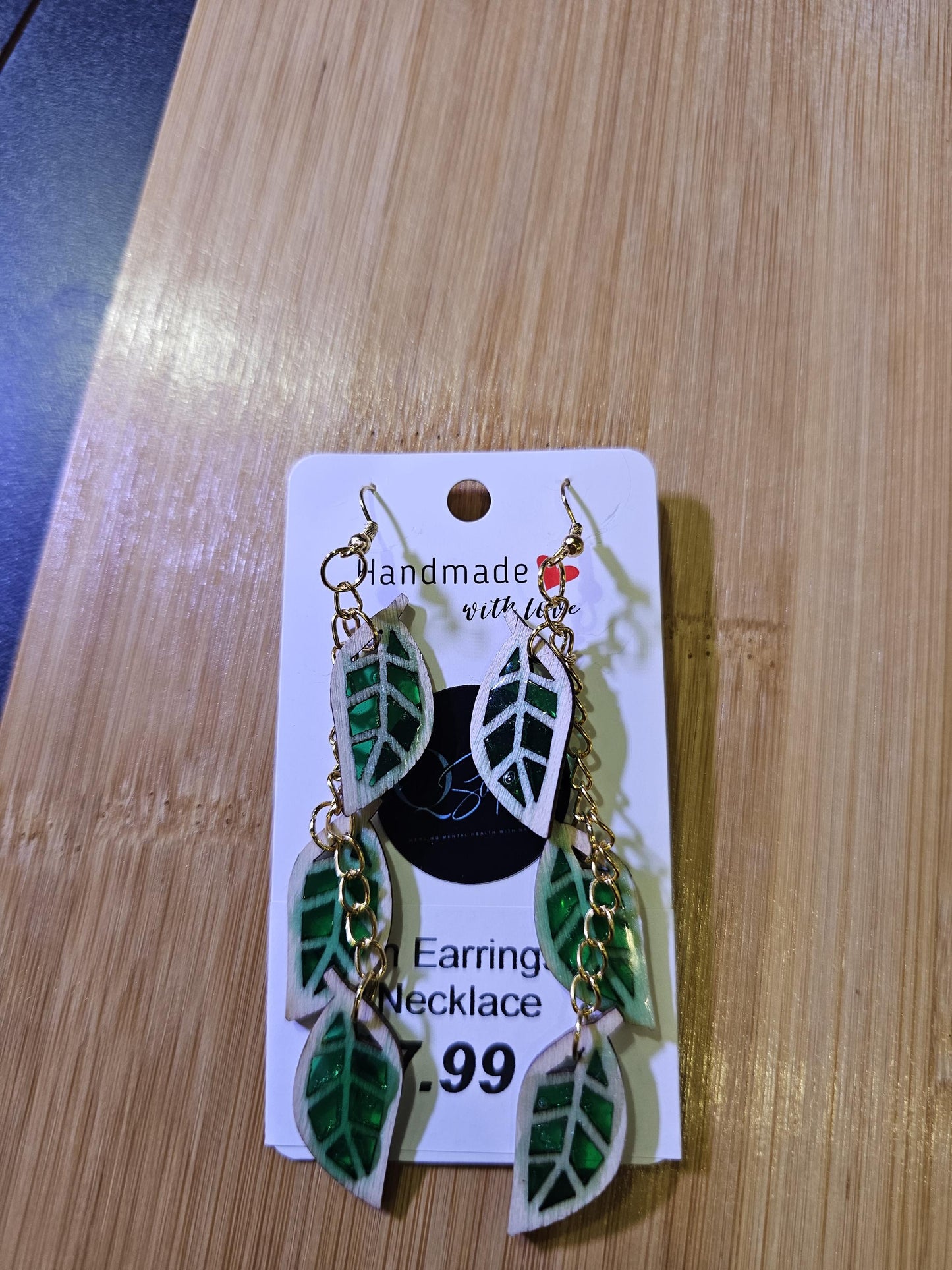 Resin leaf dangle earrings